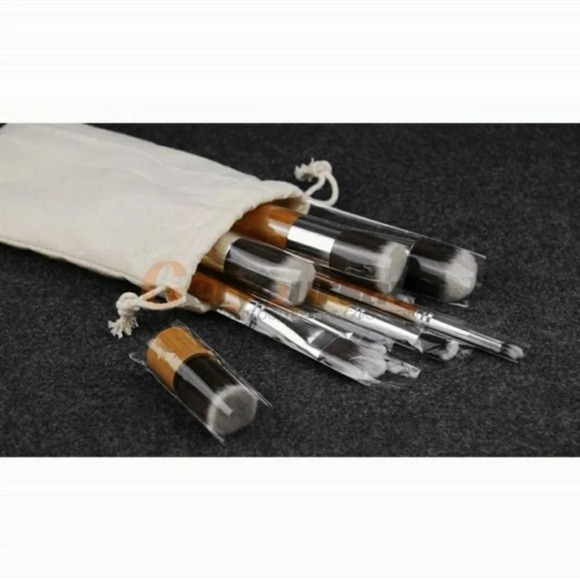 Bamboo Pro Makeup Brush Set with Bag & Free Gift - Picture 14 of 14